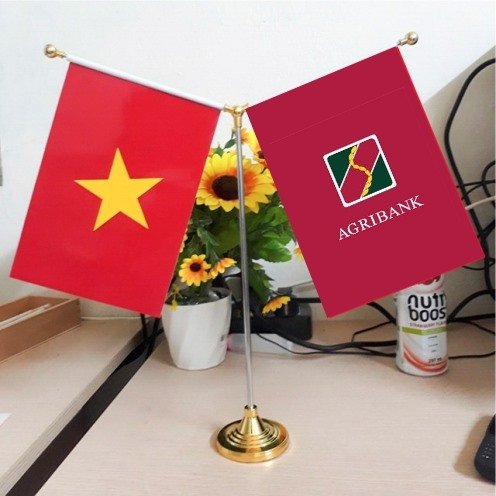 Cờ Để Bàn Mạ Vàng