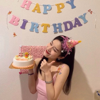 Dây Trang Trí Tiệc Sinh Nhật Treo Tường Phông Nền Party 13 Chữ Vải Nỉ  Và Giấy Happy Birthday Macaron