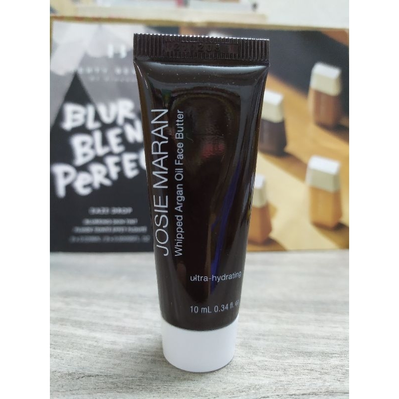 Kem Siêu Dưỡng Ẩm Da Sần Sùi Khô Lão Hóa Josie maran Mini Size 10ml