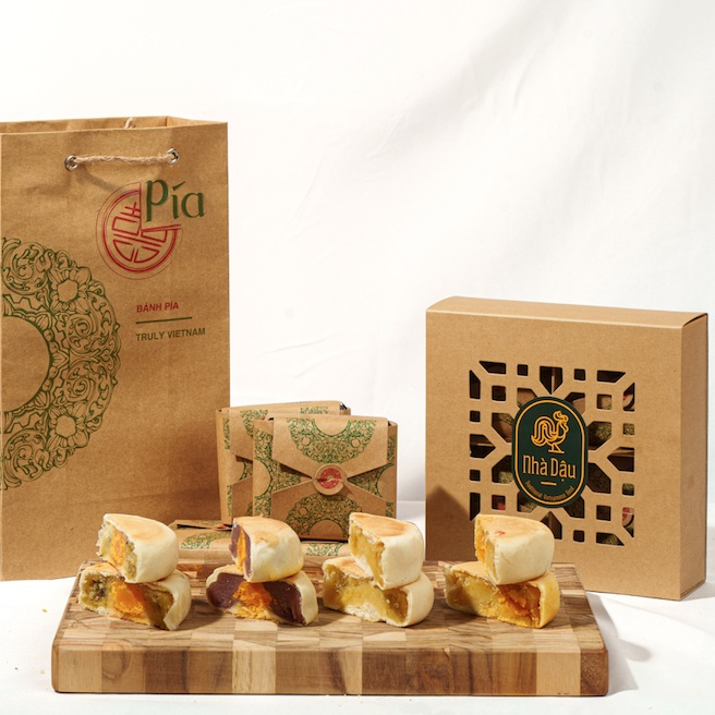 Hộp Bánh Pía Nhà Dậu 4 Bánh Ngẫu Nhiên (450gr)