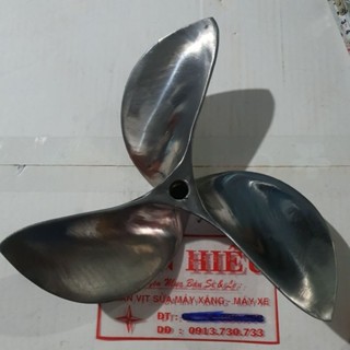 chân vịt inox 3 máy yanmar 3t66  yanmar 3t68 cano loại bóng gương  cam kết như hình giá sỉ