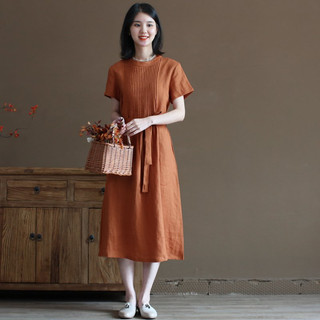 Đầm linen công sở cổ tròn ngắn tay, kèm dây thắt eo xinh xắn, phong cách thanh lịch CS191