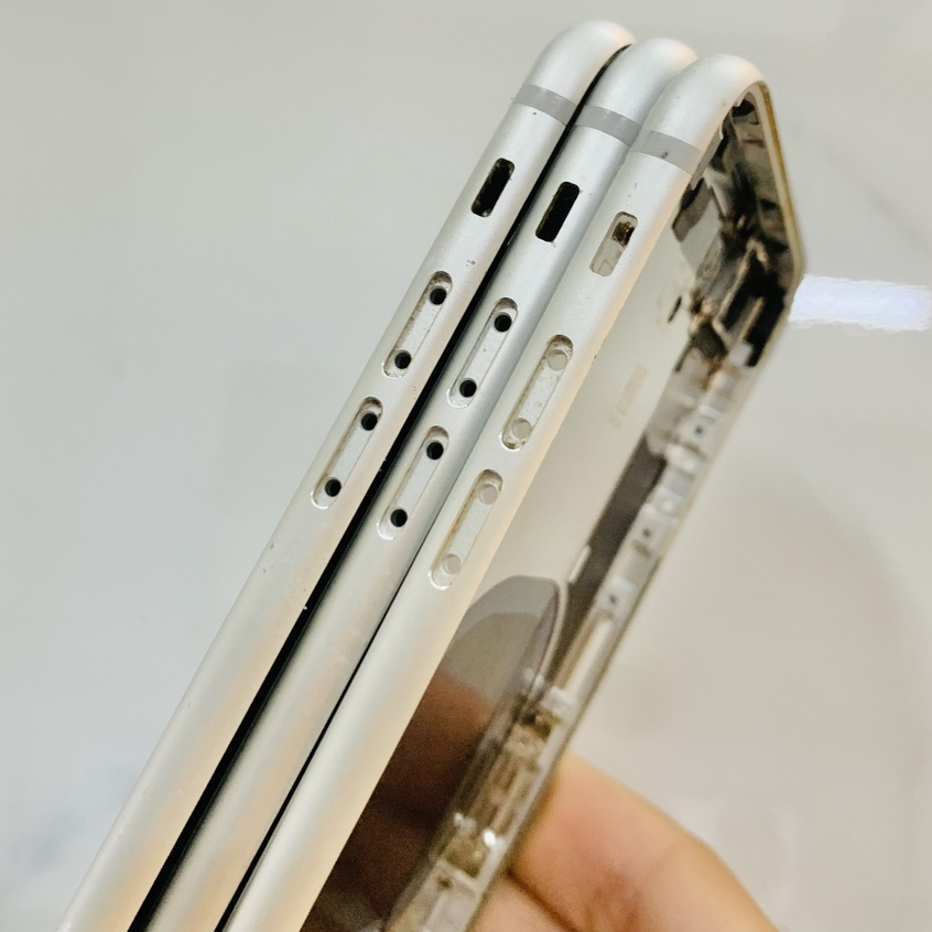 Vỏ 8plus zin tháo máy màu trắng vỏ 80% và 95%