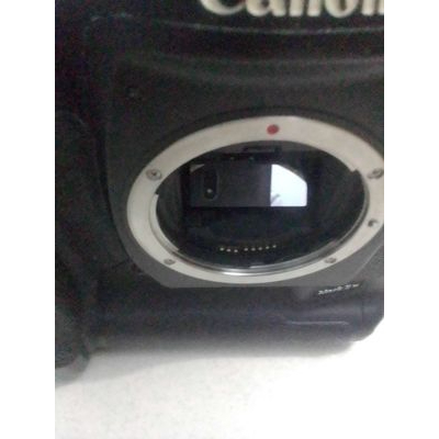Bán  máy ảnh Canon 1D2N body