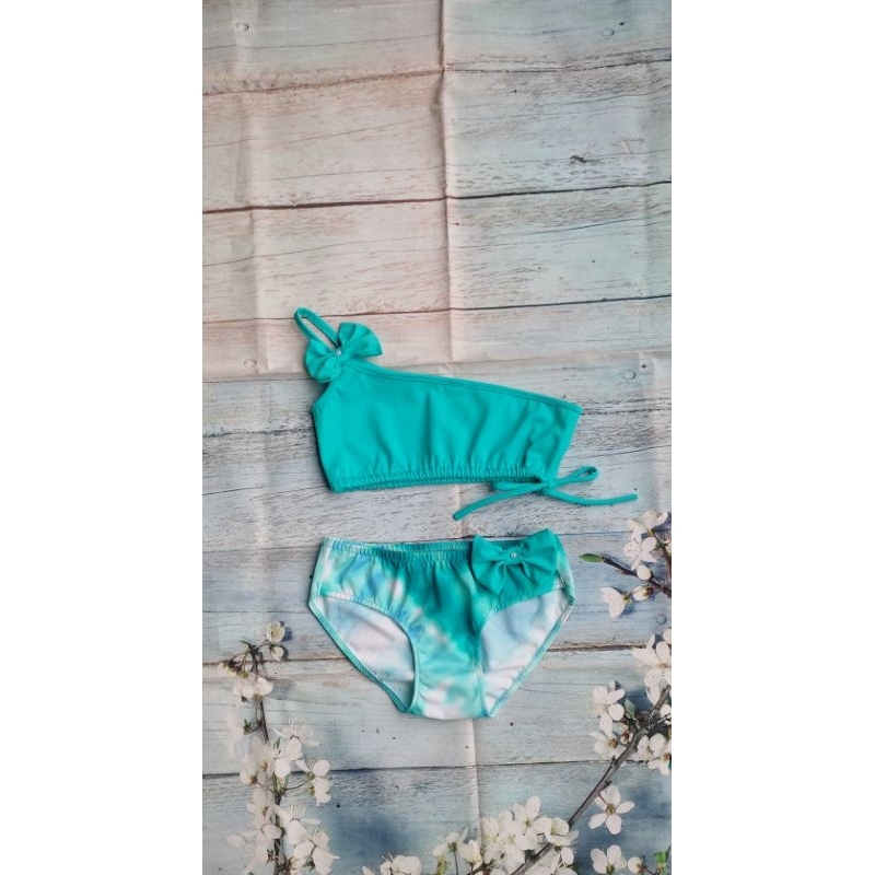 Đồ bơi cho bé gái