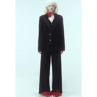 Set VEST màu đen ONONMADE Barbara Blazer Set
