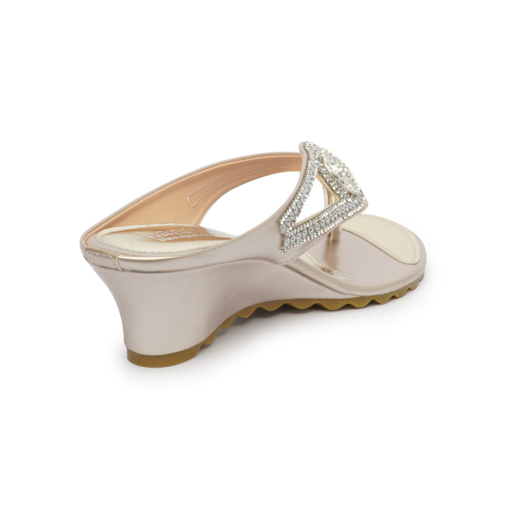 Dép Kẹp Nữ Hanatabi Đế Xuồng Cao 5cm Quai Xoàn Mã DEK5F703