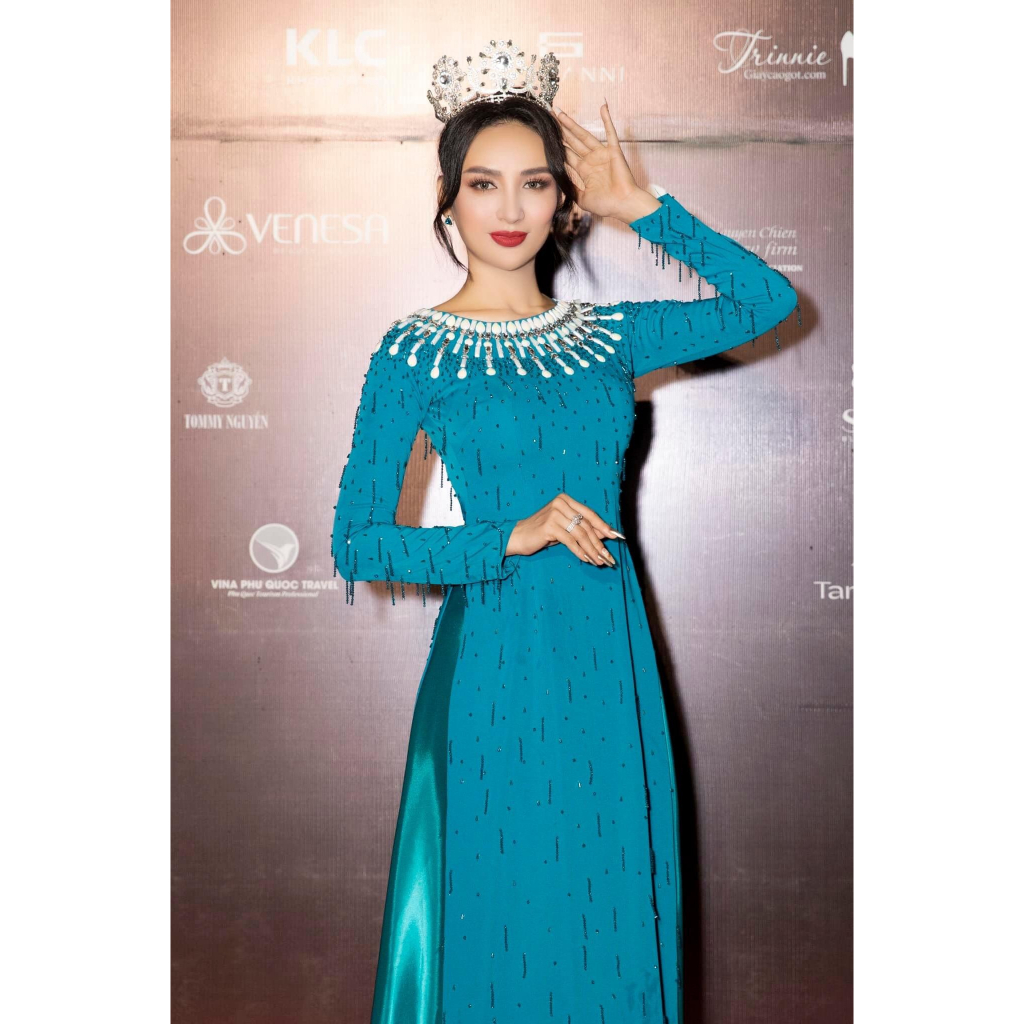 🎀🎀 ÁO DÀI TRUNG NIÊN CHO MẸ MÀU XANH NGỌC