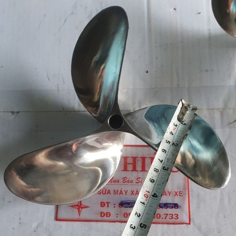 Chân vịt inox 3 cánh 6.0 và 6.5 cano máy nhong cốt xéo loại bóng gương  cam kết như hình giá sỉ