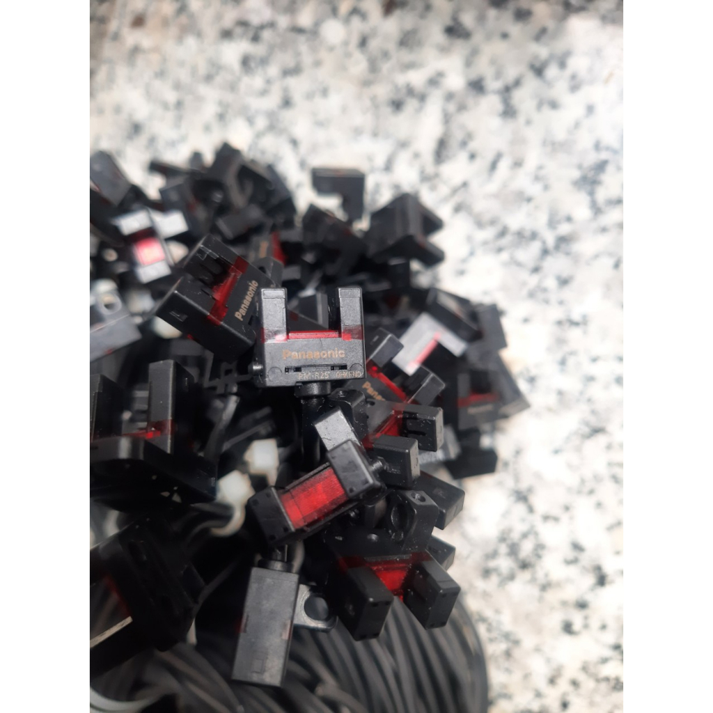 Cảm biến Panasonic  PM-L25 PM-R25 PM-F25