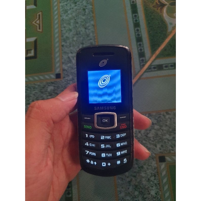 Điện thoại Samsung Sgh T105 nguyên zin đẹp, chưa unlock