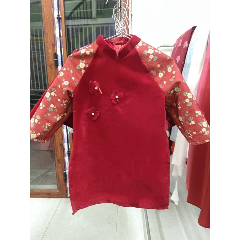 Set áo dài nhung cho bé