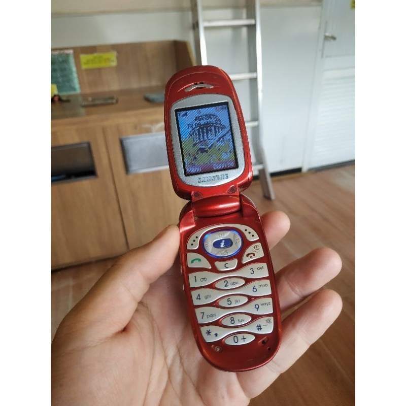 Điện thoại nắp bật Samsung X640