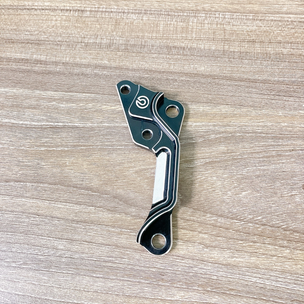 Pas bas trước Sirius đĩa 260/267mm xài heo 4 Pis Adelin lắp phuộc zin 2 line