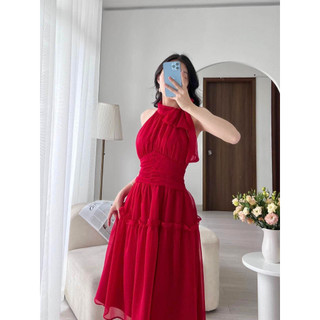 MEET - Đầm Đỏ Tơ Cổ Yếm