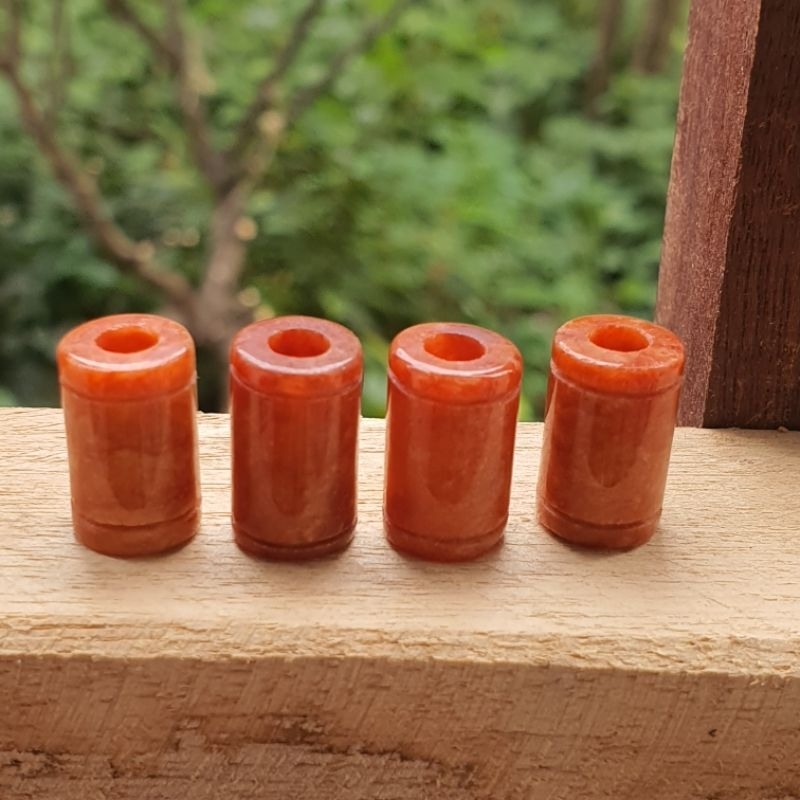 Lu thống ngọc huyết 10x14mm