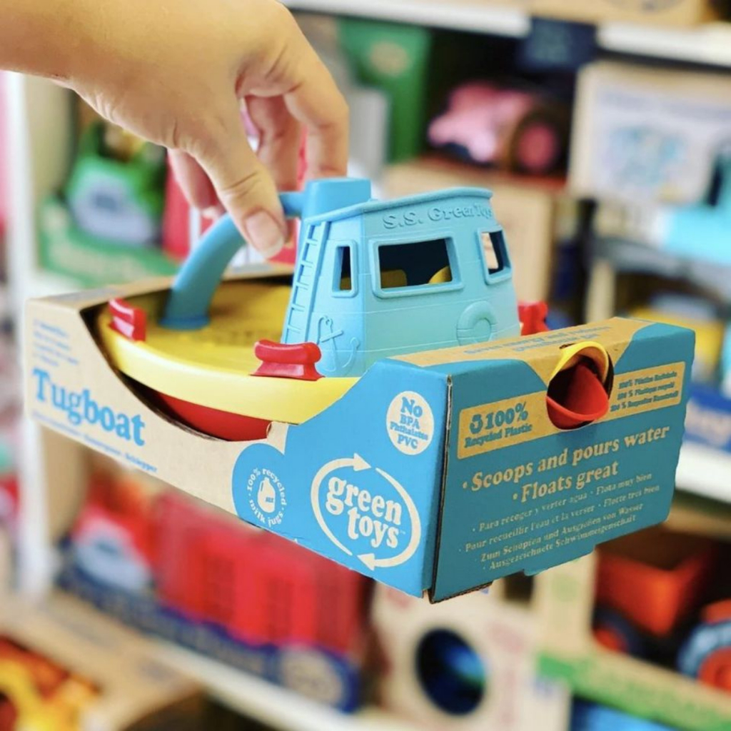 Đồ Chơi Tàu Thuỷ Kéo Green Toys Cho Bé Từ 6 Tháng - Cabin Xanh Dương