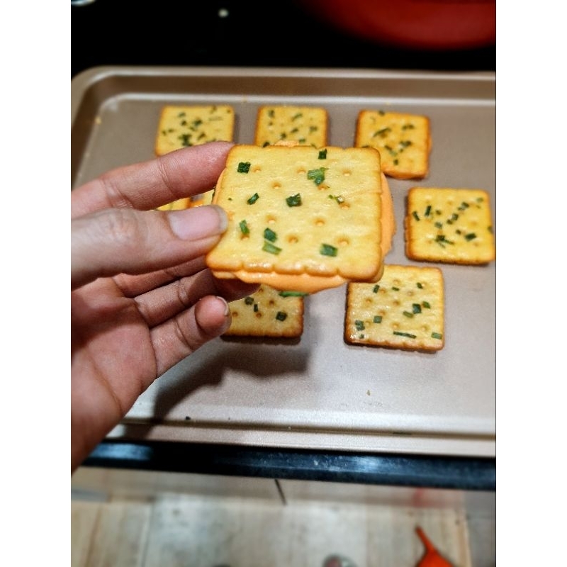 Bánh hành kẹp phô mai kéo sợi siêu ngon.