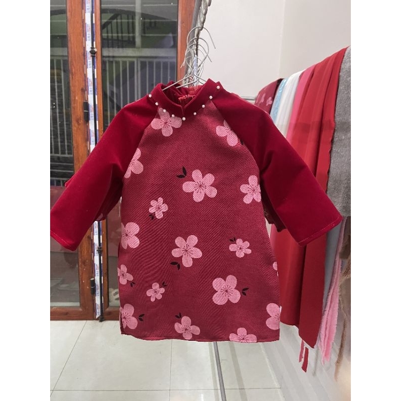 Set áo dài nhung cho bé