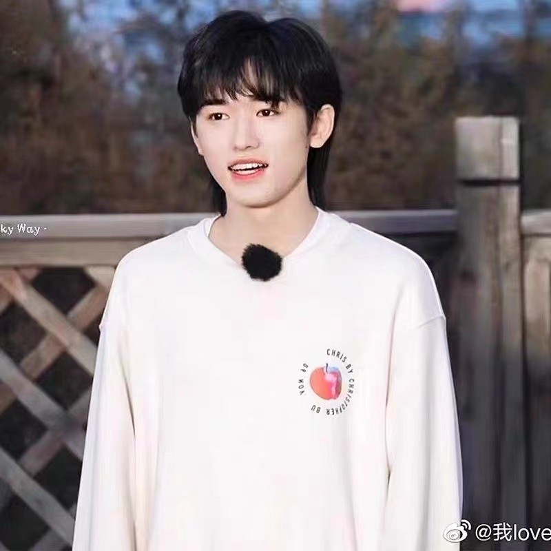 Áo TNT áo sweater Lưu Diệu Văn