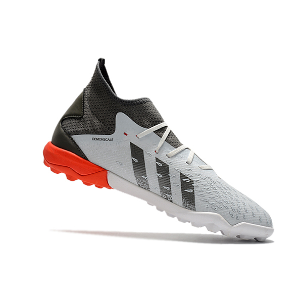 Giày đá bóng Predator Freak.3 đinh ngắn TF màu trắng cam