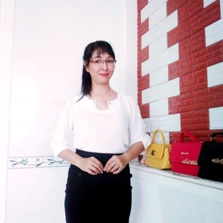 Áo Kiểu Trung Niên Nữ - chất voan tằm sang trọng, cân nặng từ 55 đến 63 kg