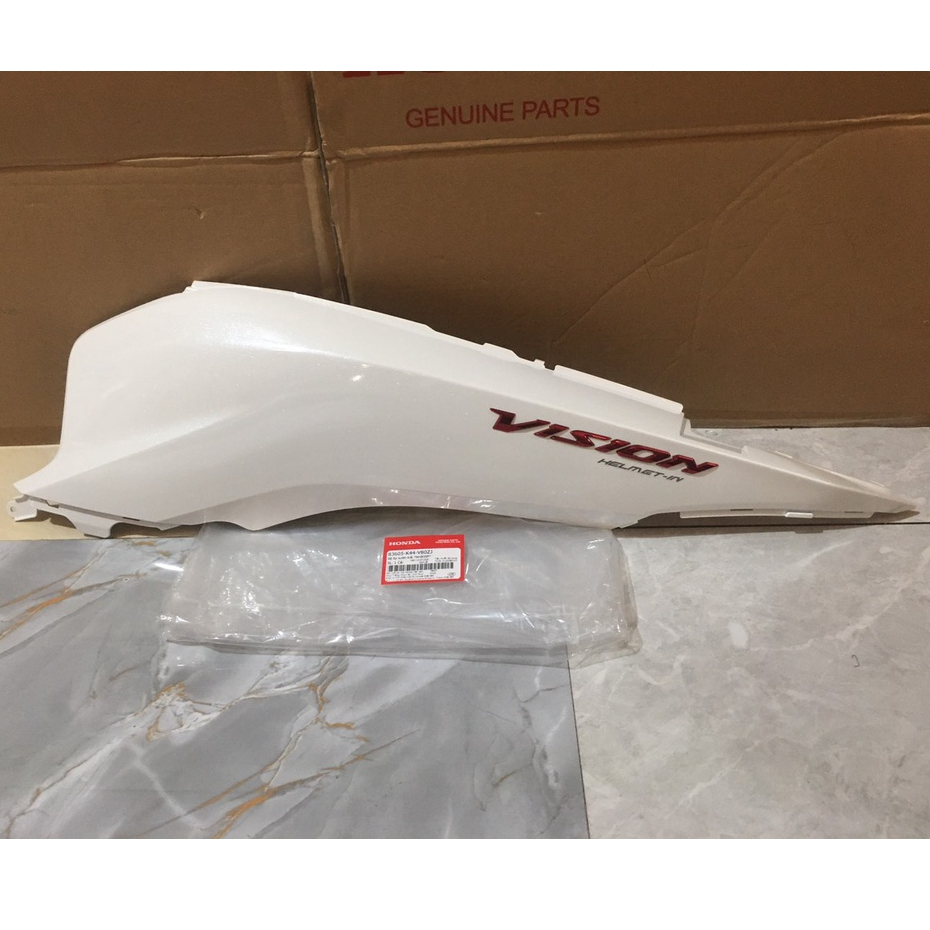 Ốp sườn sau bên trái - ốp thân HONDA VISION năm 2018-2020 màu Trắng (Tem chữ VISION đỏ) *NHB35P* 83605K44V80ZJ