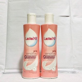 Dung dịch vệ sinh phụ nữ Lactacyd 250ml