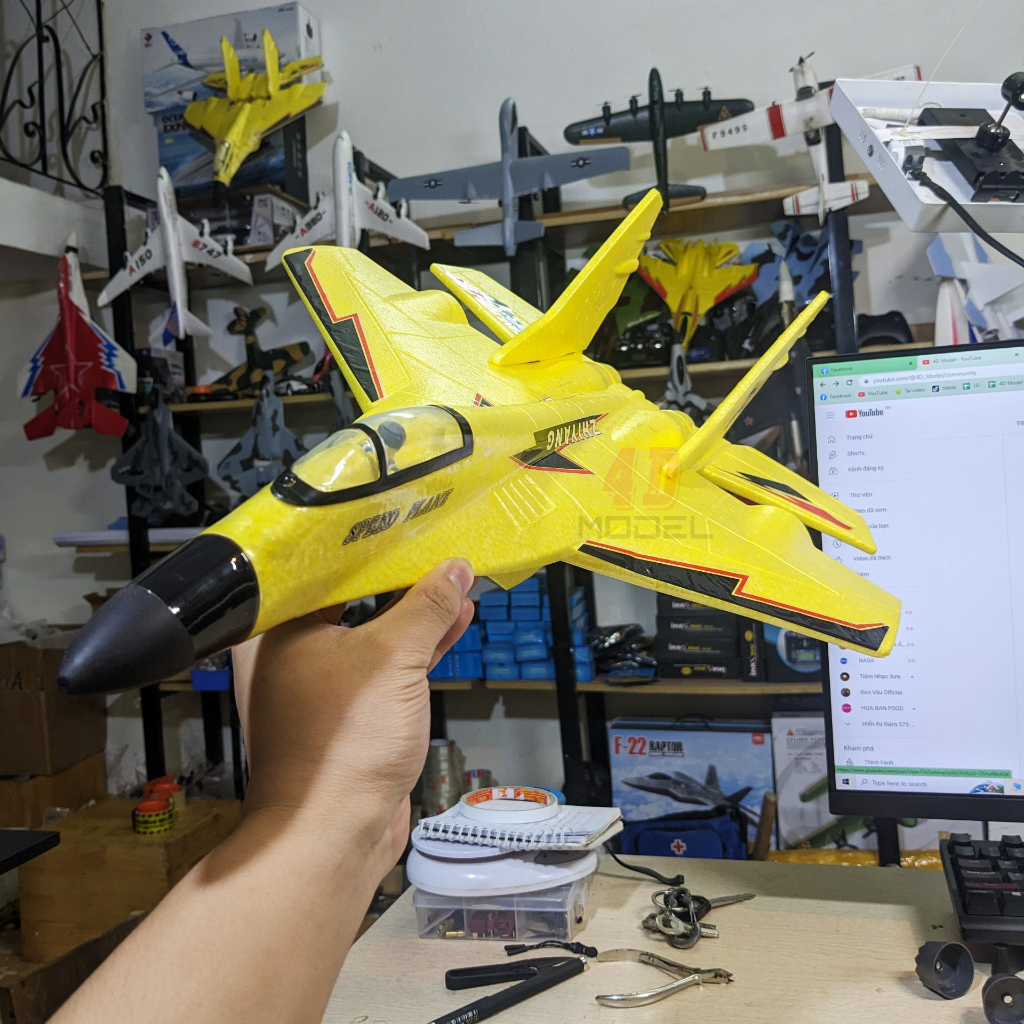 Bộ vỏ KIT máy bay Mig-29 . Xốp đúc EPP siêu dẻo, bao đập. Dài 60cm, sải cánh 44cm. Đầy đủ phụ kiện đi kèm