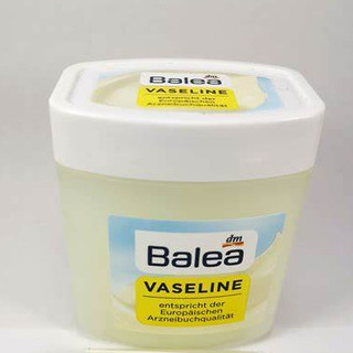 Kem nẻ Balea Vaseline 125ml