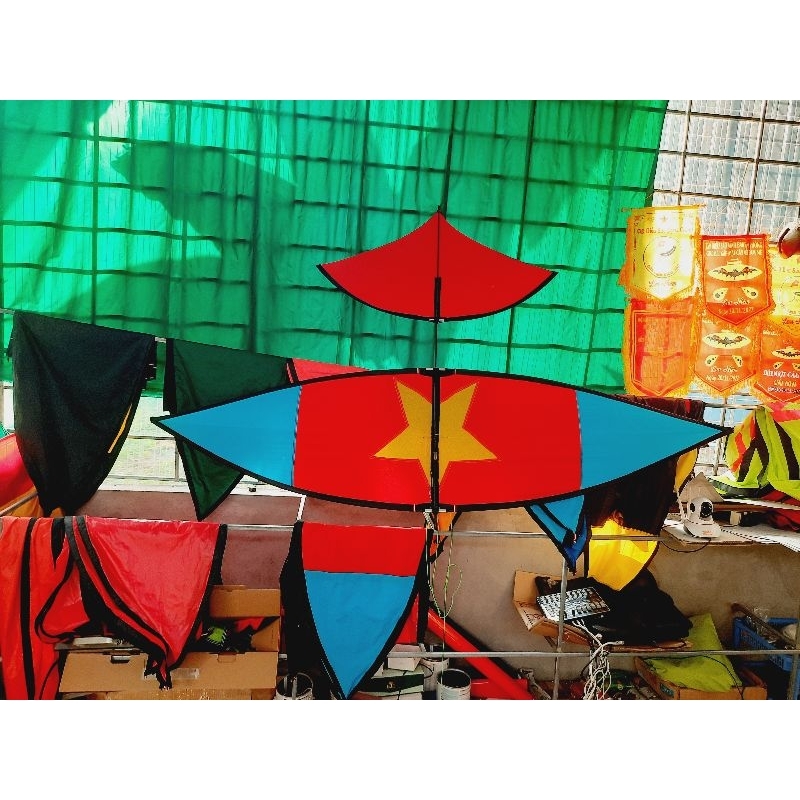 Diều 2m lắp ghép sao vàng tặng dây 150m Có Bảo Hành