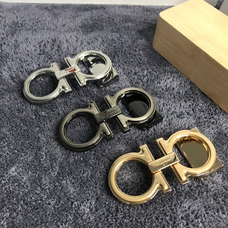 Mặt khóa thắt lưng nam kiểu khóa bấm lỗ cho dây da trơn,hàng loại 1 dày dặn, bền bỉ cho dây 3,5cm trở xuống