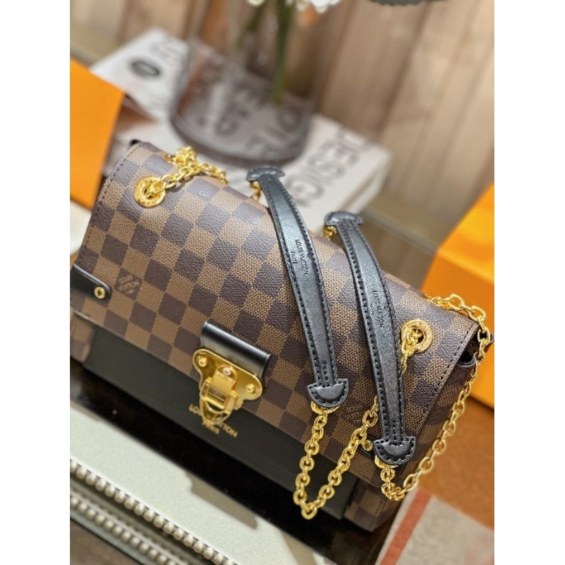 Túi xách nữ cao cấp LV VAVIN sz25cm ô nâu 3 màu (trắng, đỏ, đen)lót da lộn fullbox nam châm xịn sò