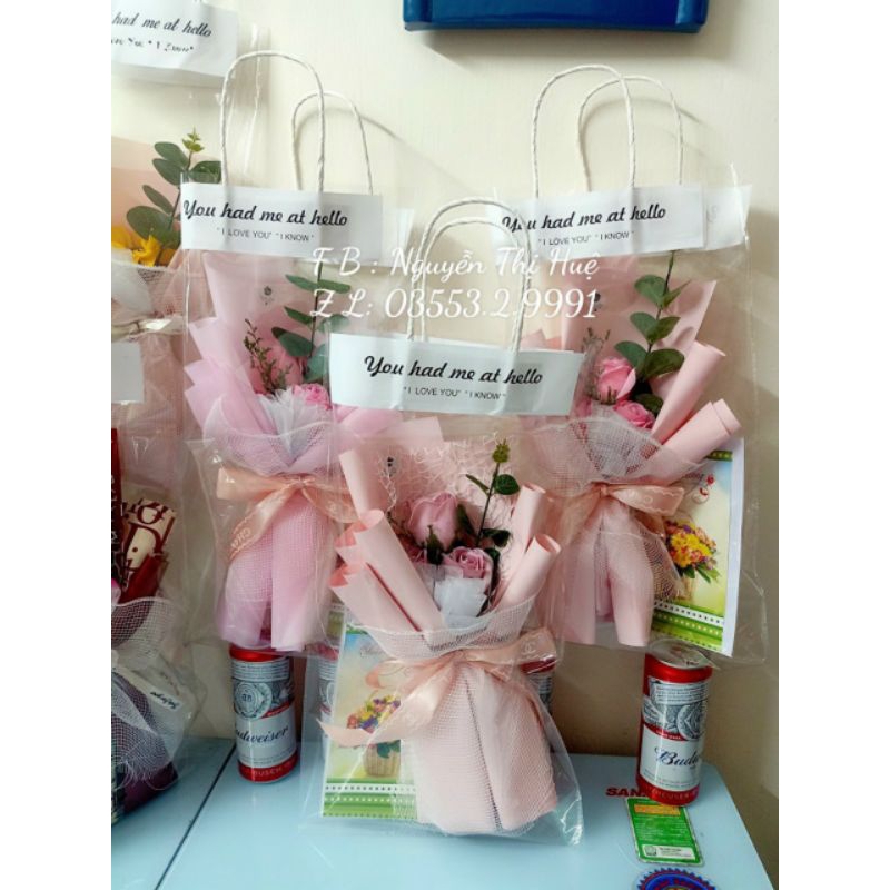 Bó hoa 3 bông sáp+túi thiệp (Vui lòng đặt từ 2 bó )