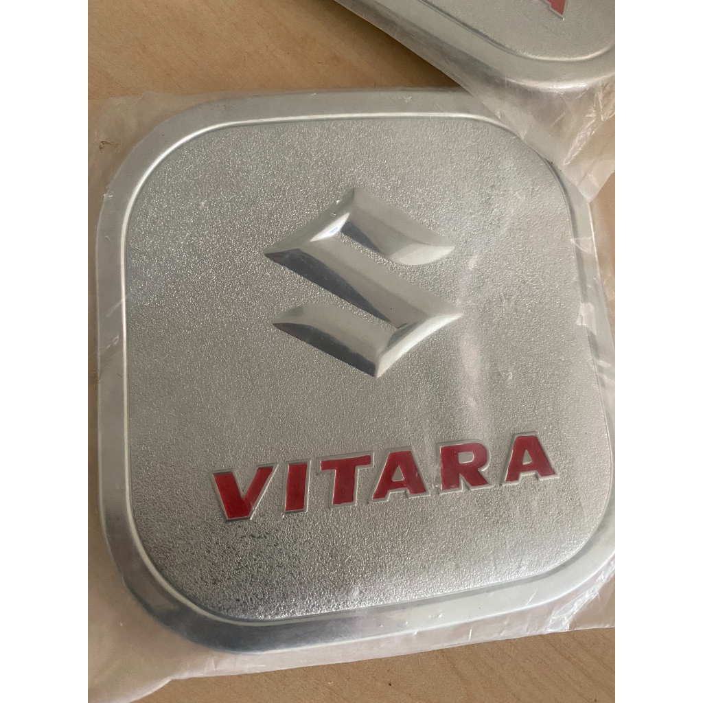 Ốp nắp bình xăng SUZUKI VITARA