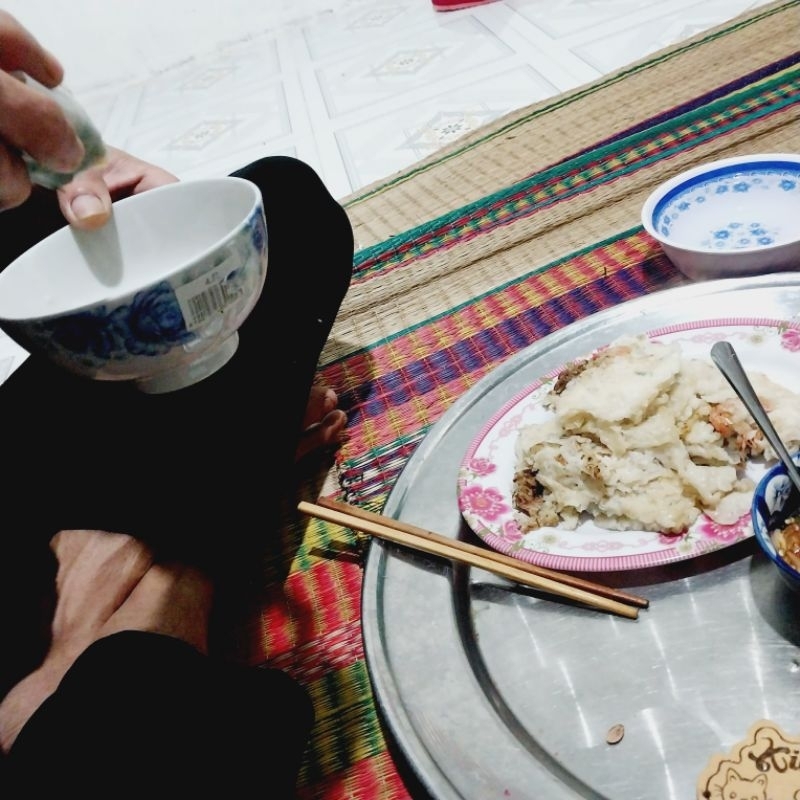 1kg Bánh tráng cuốn đại lộc nguyên chất 100% cuốn thịt heo chấm nước mắm