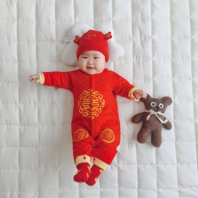 Body trần bông sắc đỏ diện Tết KÈM MŨ LEN  VÀ TẤT cho bé