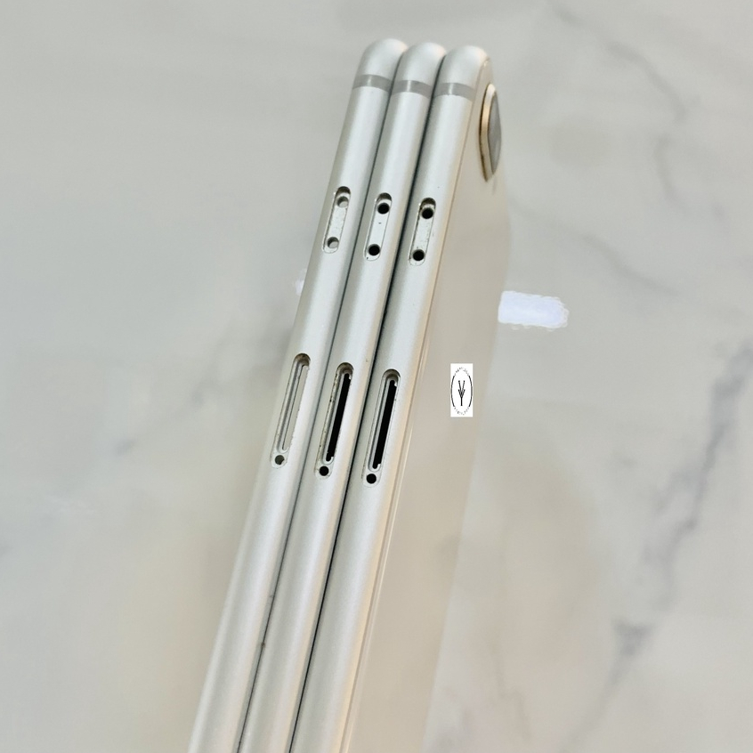 Vỏ 8plus zin tháo máy màu trắng vỏ 80% và 95%