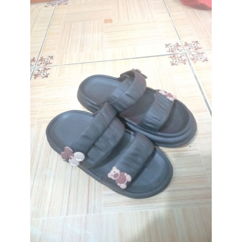 DÉP SANDAL NỮ, QUAI HẬU BÁNH MÌ  HÌNH GẤU - SƠ RI DỄ THƯƠNG ĐI HỌC SIÊU KUTE. 2023