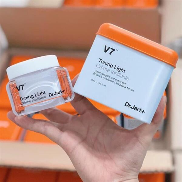Kem dưỡng trắng da V7 toning light Dr.Jart+ 50ML gúp tái tạo làm da Chính Hãng