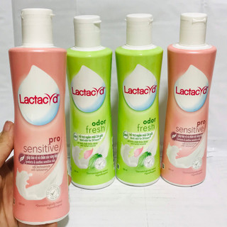 Dung dịch vệ sinh phụ nữ Lactacyd 250ml