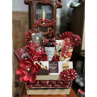 Giỏ quà đế gỗ 6 món