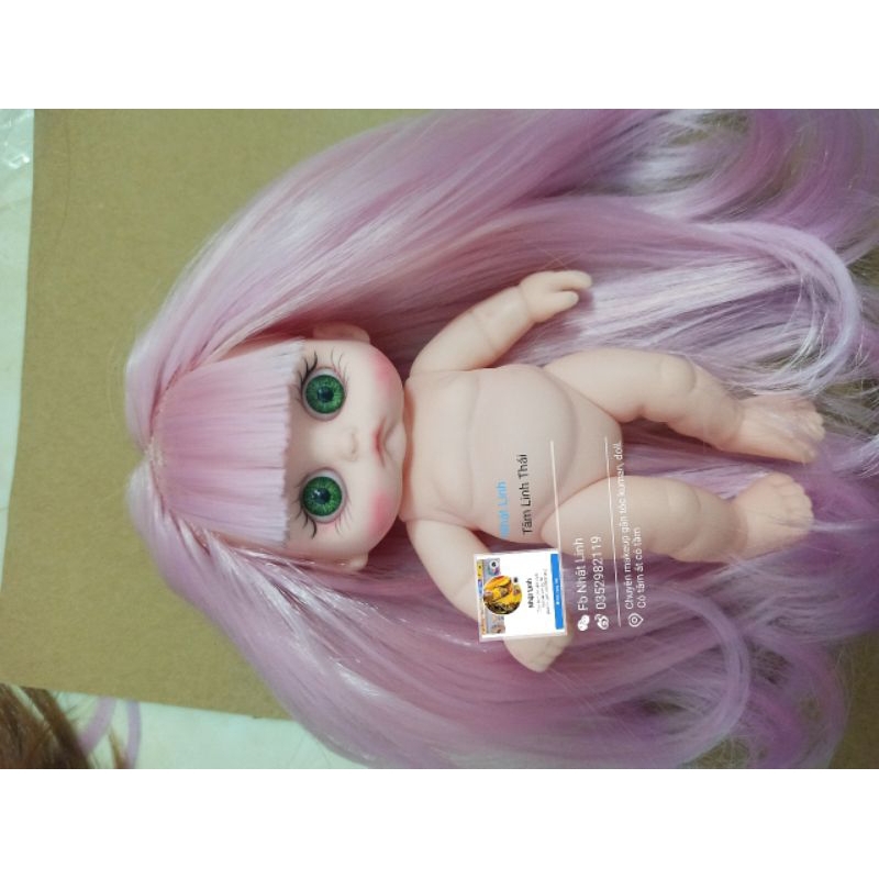 búp bê nhựa ngẫu nhiên