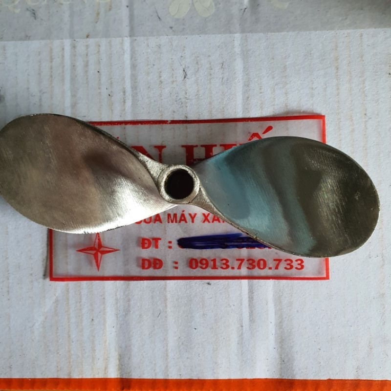 chân vịt inox 2 cánh 5.0 và 6.5 mủi tròn ren 14 loại bóng mờ cam kết như hình giá sỉ