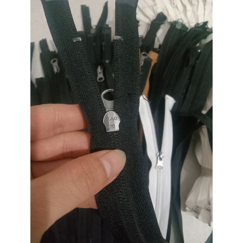 Dây khoá áo khoác cá xấu và cước r3 r5 nhiều màu 40_60cm