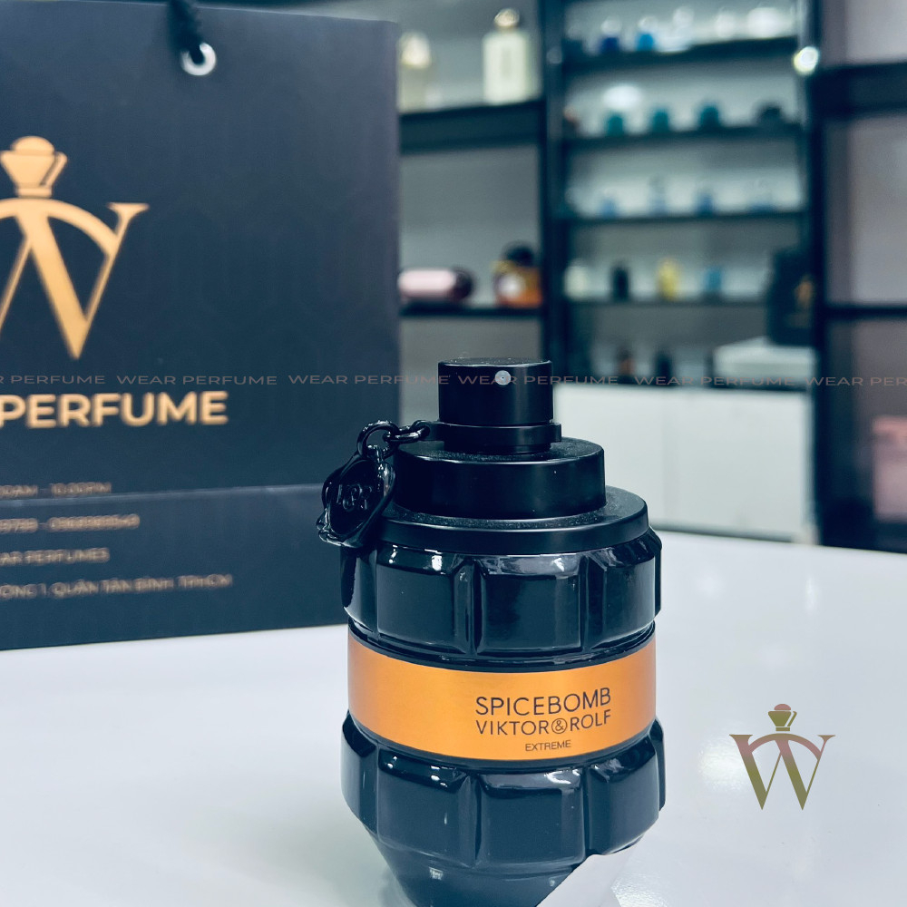 Nước hoa Viktor & Rolf Spicebomb Extrame EDP - Phong cách Nam tính, Mạnh mẽ, Quyến rũ - Fullsize và Chiết