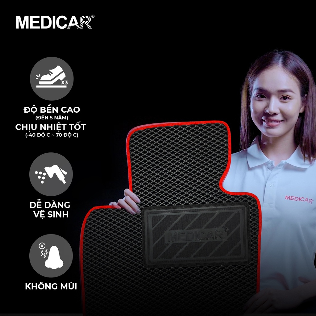 Thảm lót sàn ô tô Medicar xe Peugeot 3008 (2021 - Hiện tại) - chống nước, không mùi, ngăn bụi bẩn