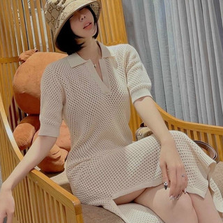 Đầm Len Suông Cổ V Xẻ Tà