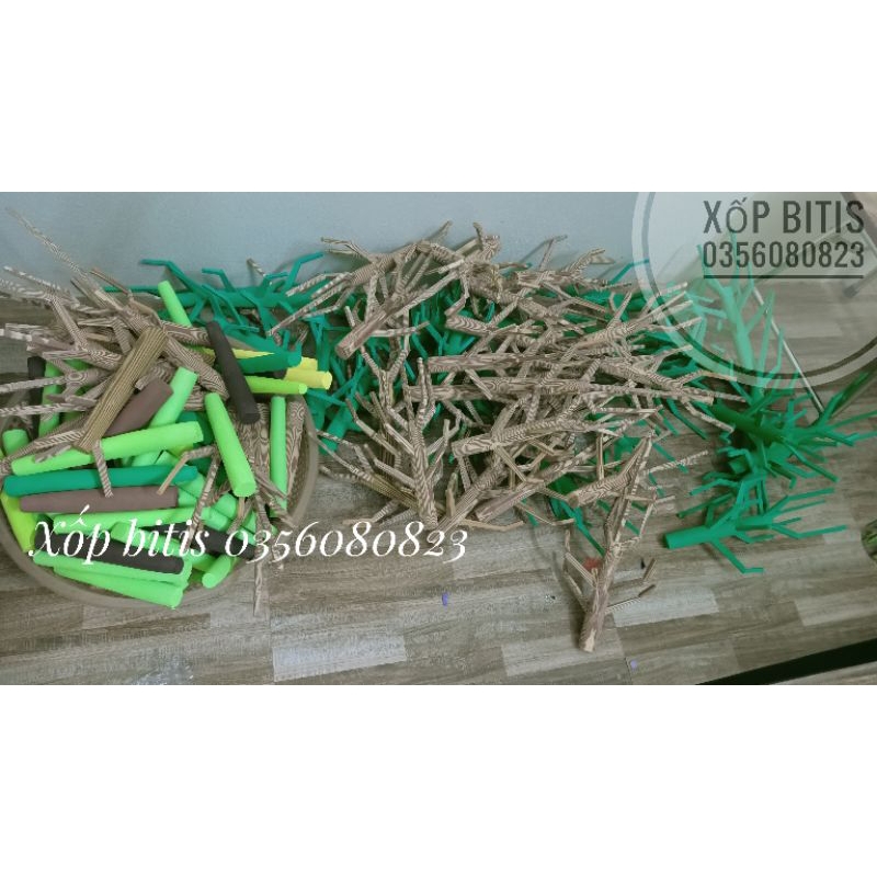 Thân cây xốp gắn sẵn cành chiều dài cả thân cành 38cm