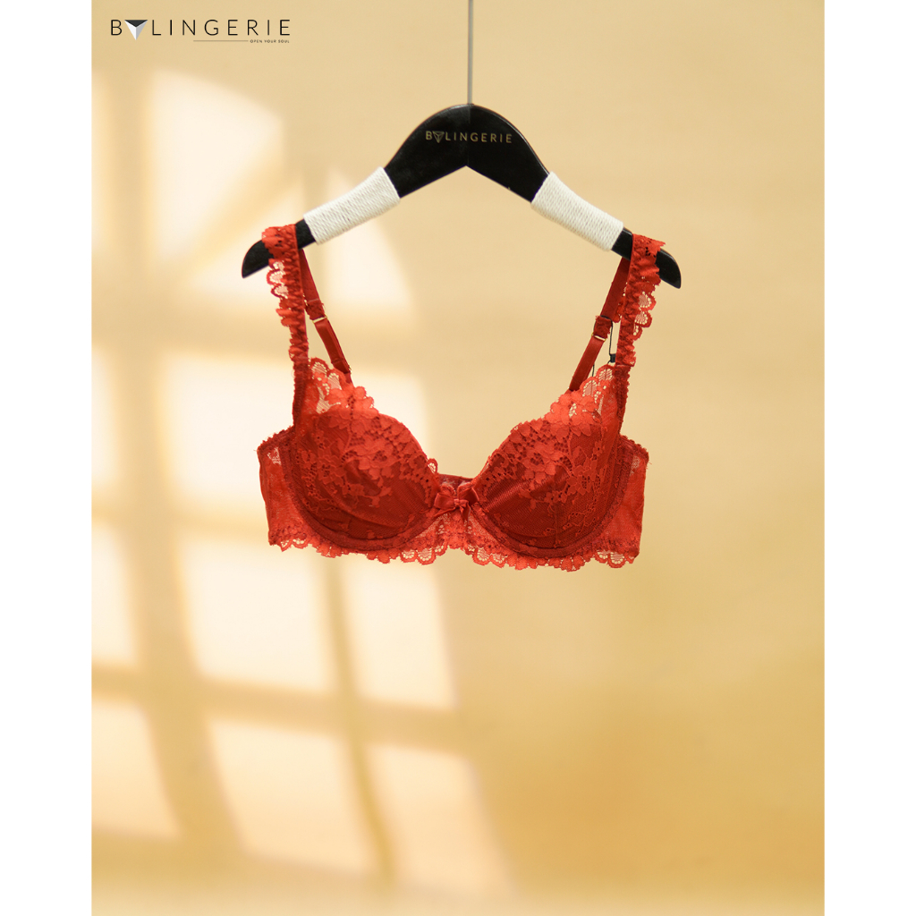 Bộ đồ lót ren nữ BY LINGERIE màu trắng có gọng độn mút mỏng nâng ngực B206